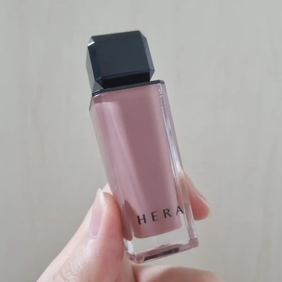 HERA SENSUAL NUDE GLOSS #NUDIST