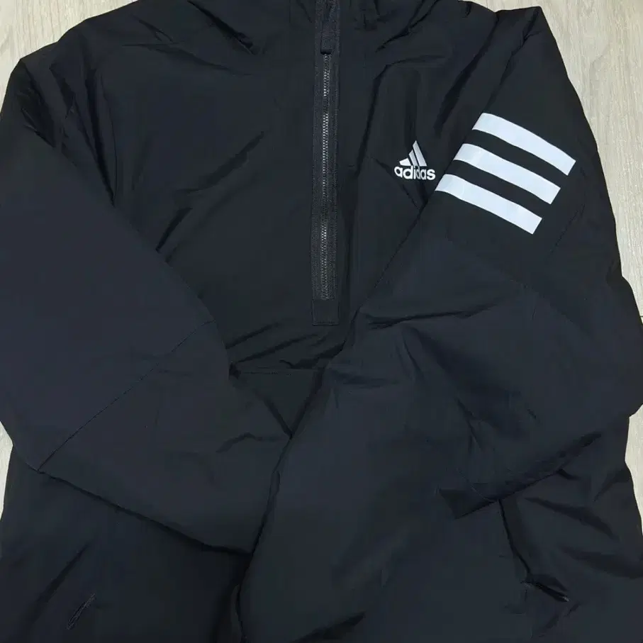 Adidas 패딩 자켓