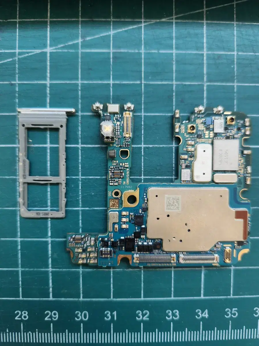 자급제 갤럭시 s20(g981) 부품폰 메인보드