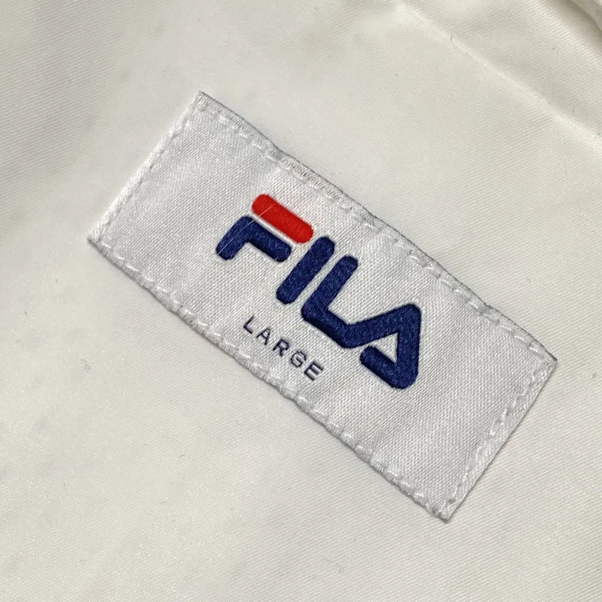 118. FILA 휠라 아노락 바람막이 (L)