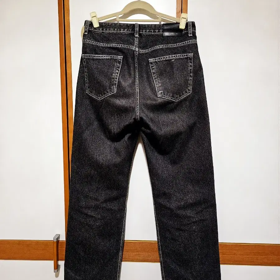 브랜디드 1967 jet black jeans 30