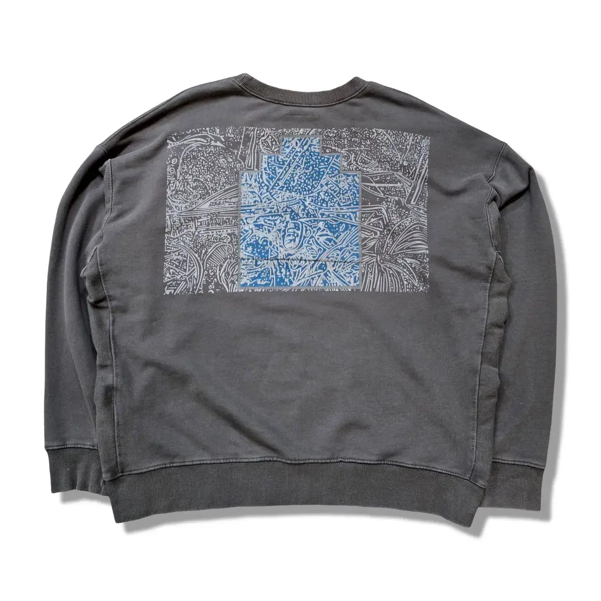 Cav Empt 카브엠트 맨투맨 스웨터