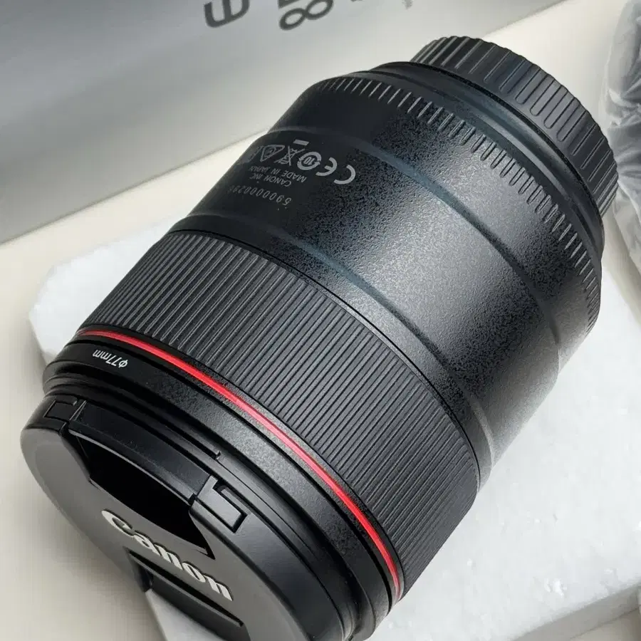 캐논 85mm f1.4L IS USM 손만두