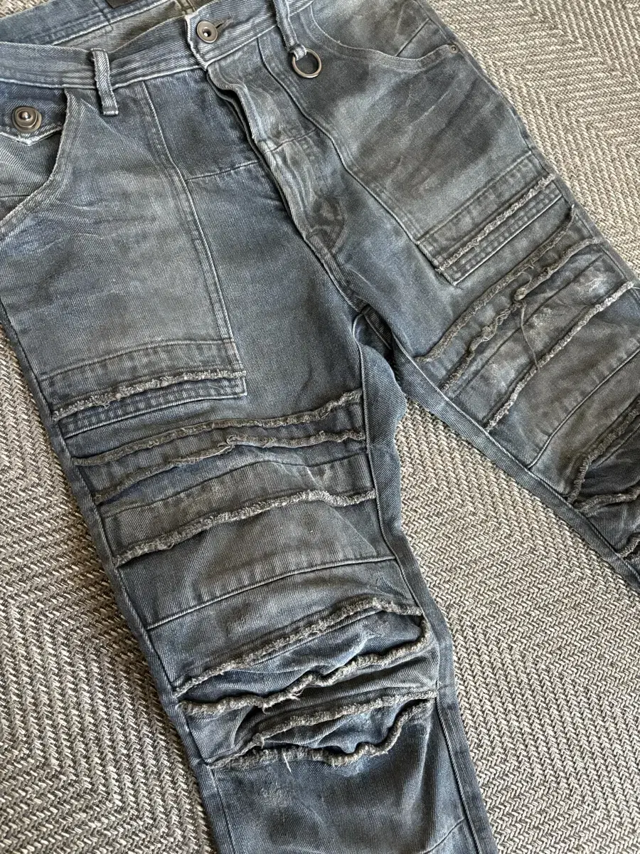 율리우스 12SS edge 데님팬츠