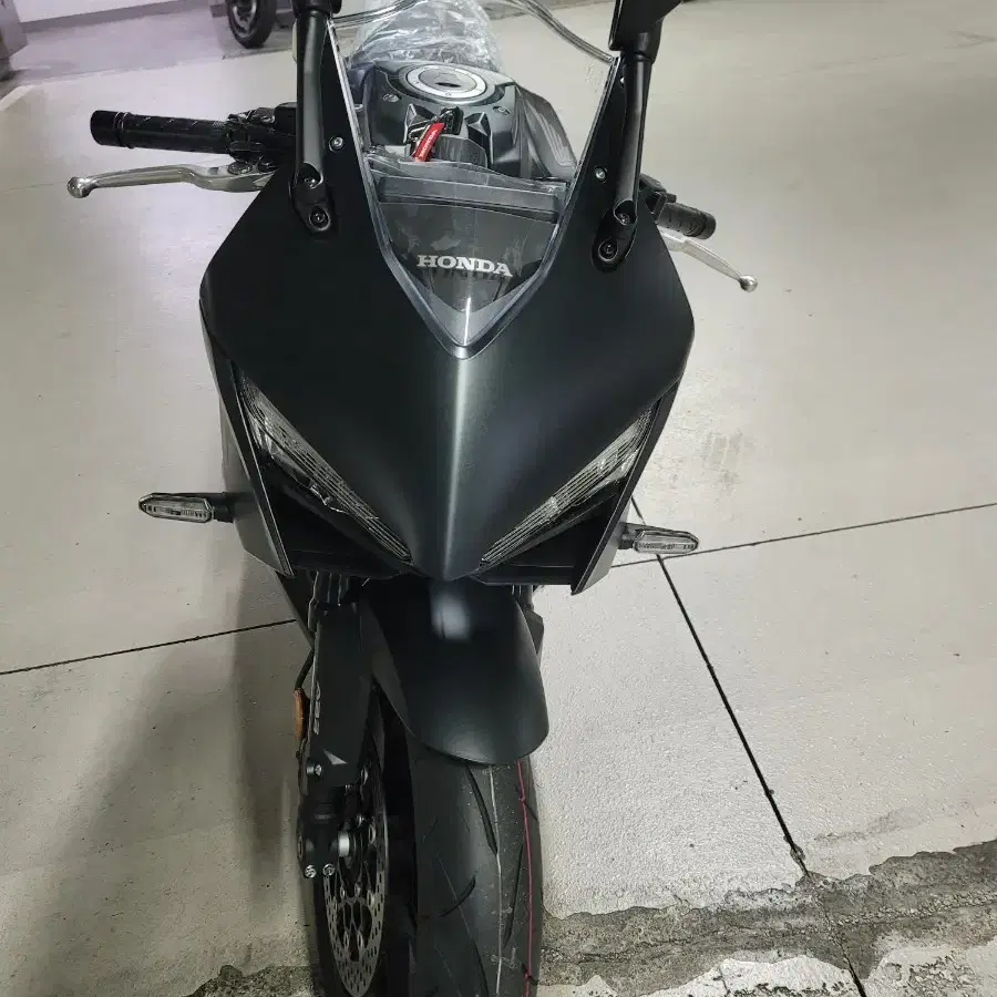 혼다cbr650r e-클러치 새차 판매합니다