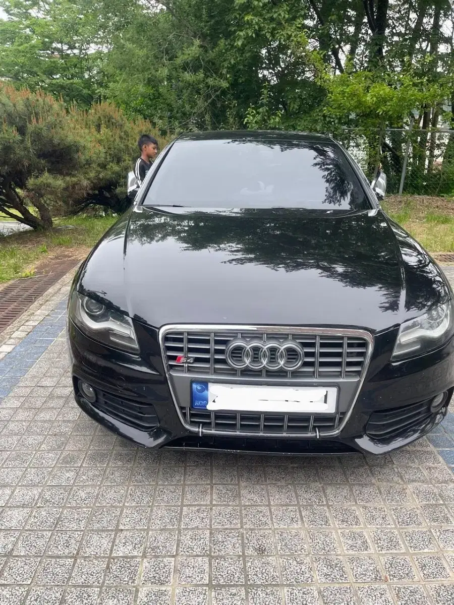 아우디 A4 b8 2.0 tfsi