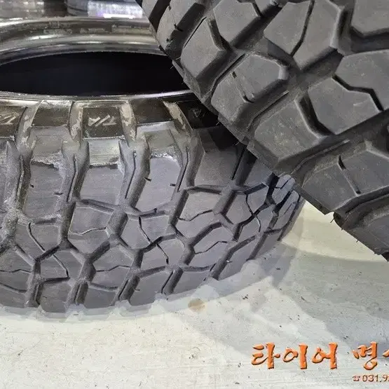 랭글러 BF굳리치  MT 255 75R17 중고타이어 2개