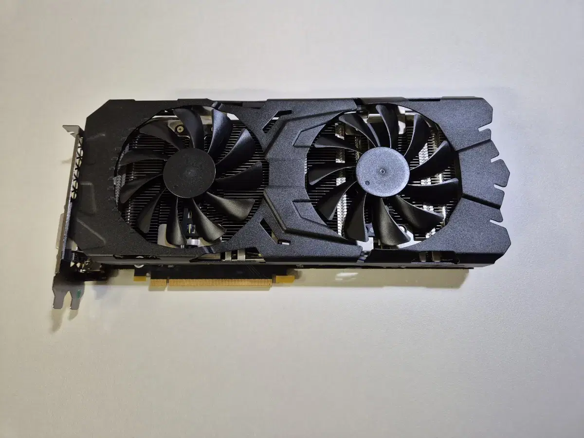 그래픽카드 GTX1080