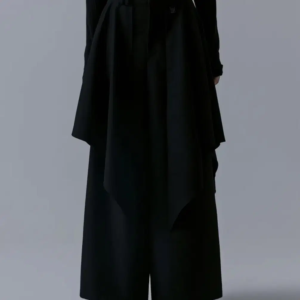 트리밍버드 Layered Drape Wrap Trouser