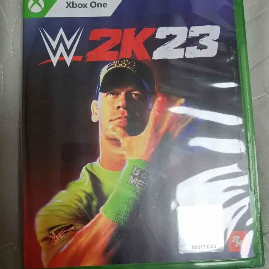 XBOX ONE WWE 2K23 팝니다.