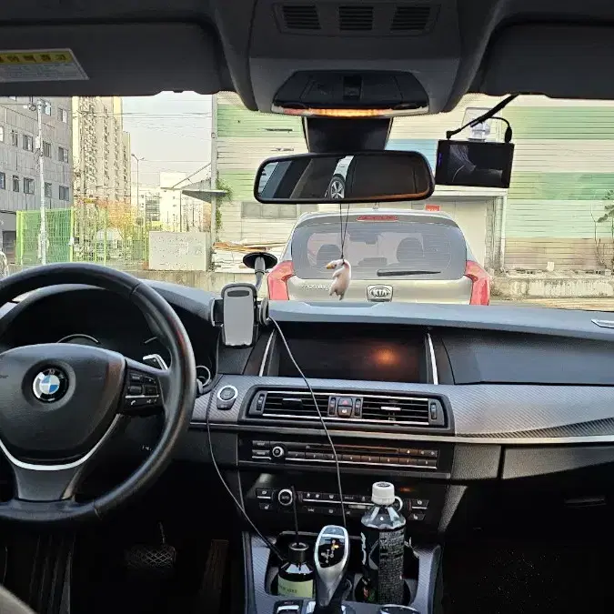 BMW528I 럭셔리 15년식 22.5km가솔린