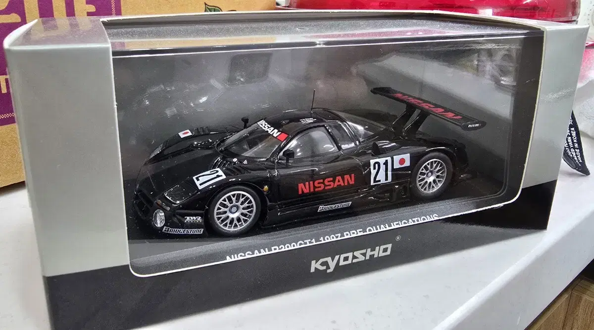 1:43 다이캐스트 NISSAN R390