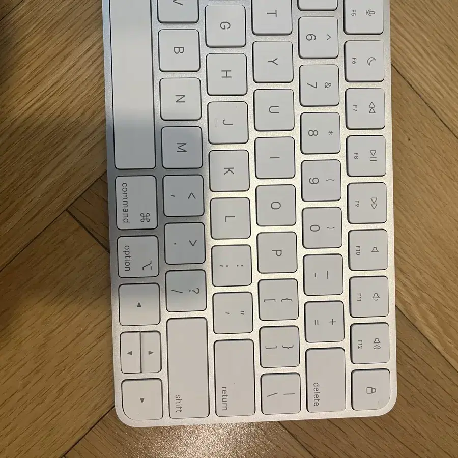 Apple 2024 Magic Keyboard 판매