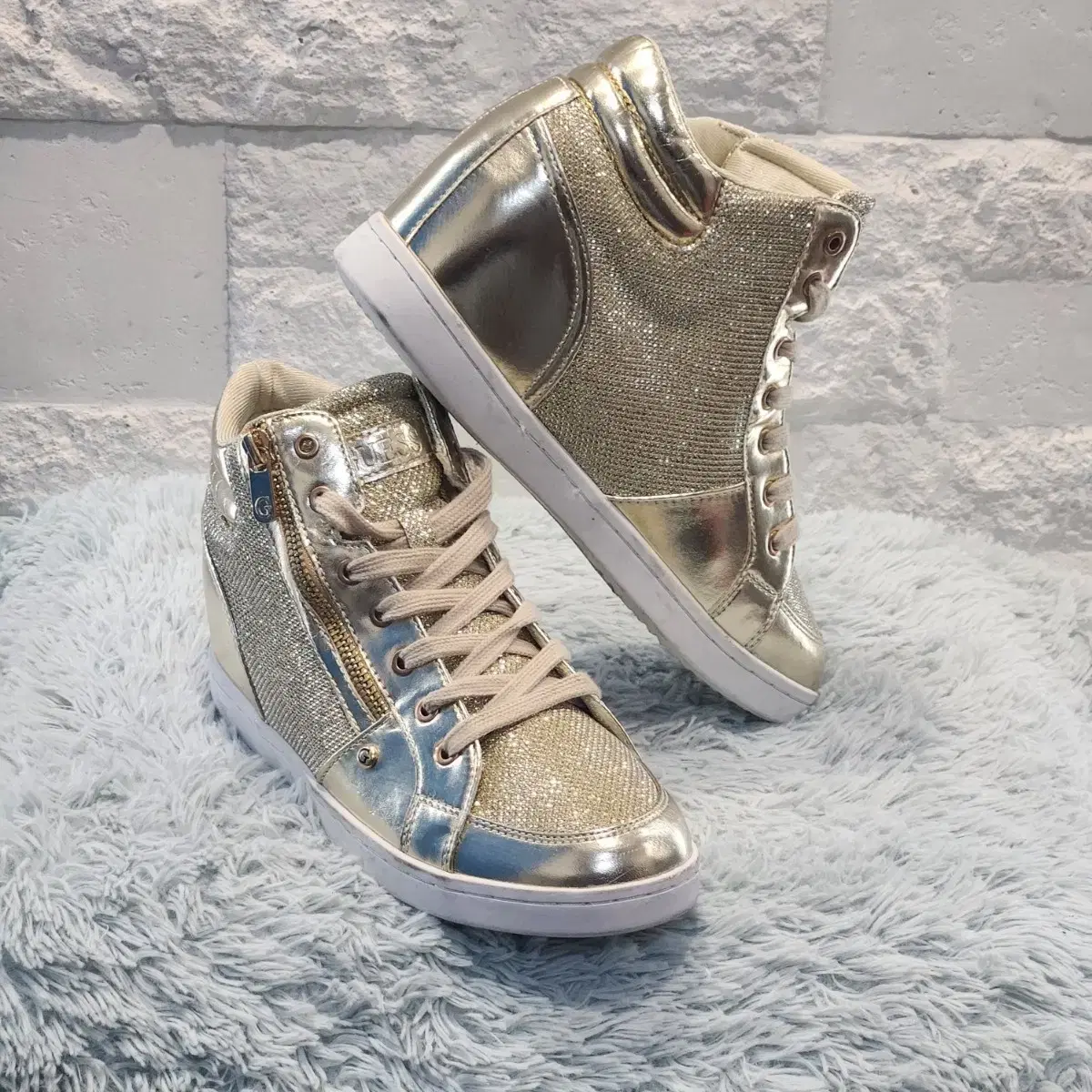 4z-5:게스Guess Sneaker Wedges(240)-새거