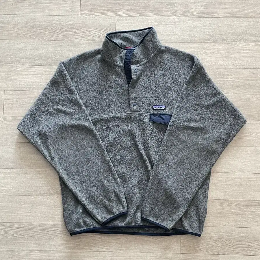 [m] 파타고니아 신칠라 니켈 네이비 그레이 플리스 patagonia