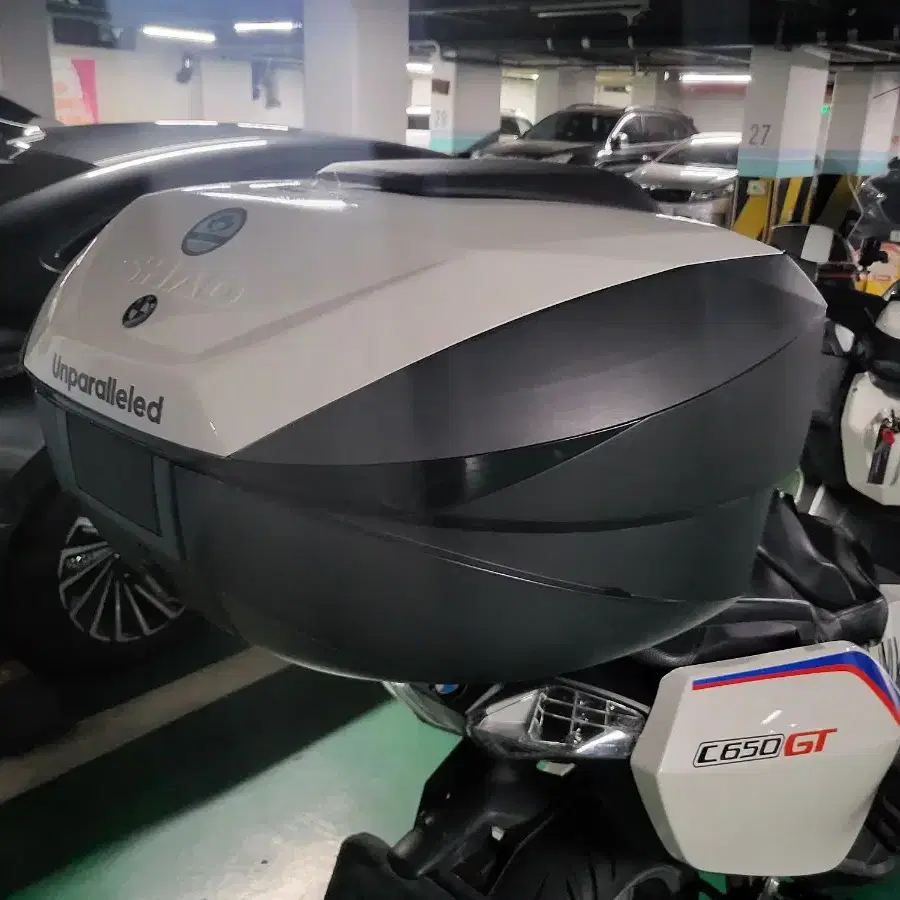 bmw c650gt 입니다