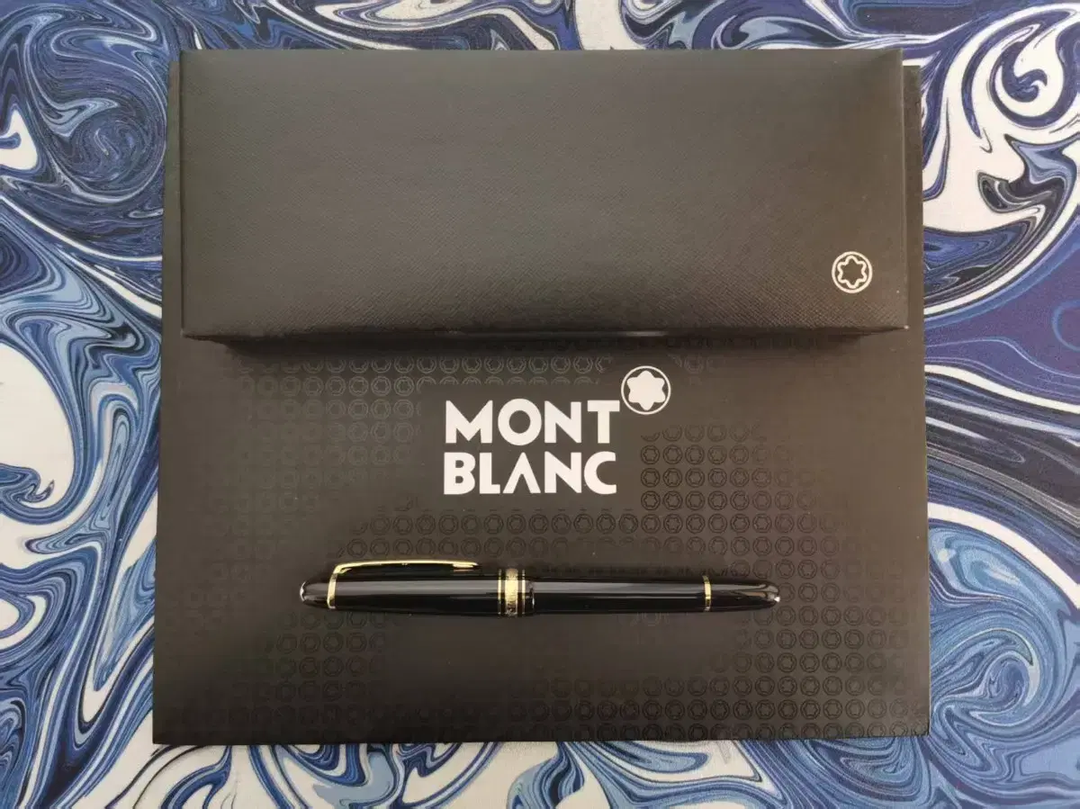 Montblanc 몽블랑 블랙골드 만년필