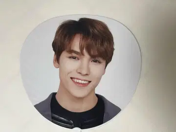 버논 WE MAKE YOU 부채