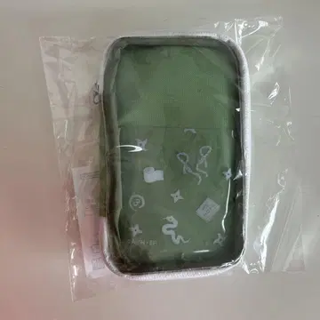 시노타마 란타로 플랫 파우치 <>