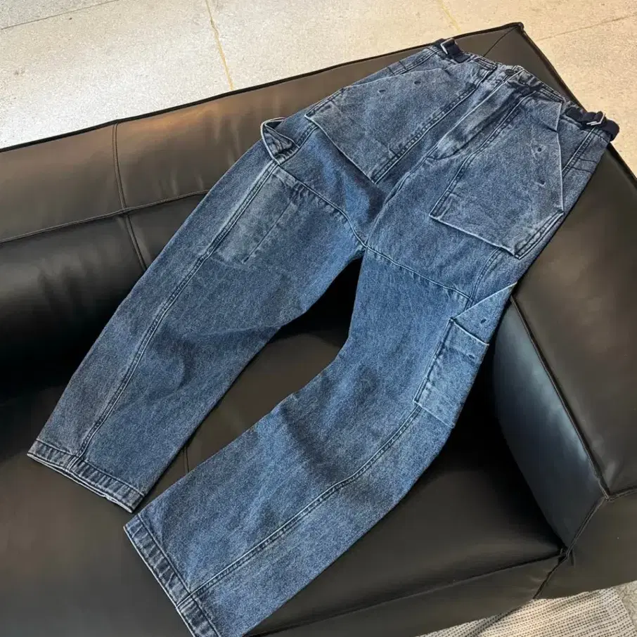 EE'(이이) DENIM WORKPANTS XS SIZE (UNISEX)