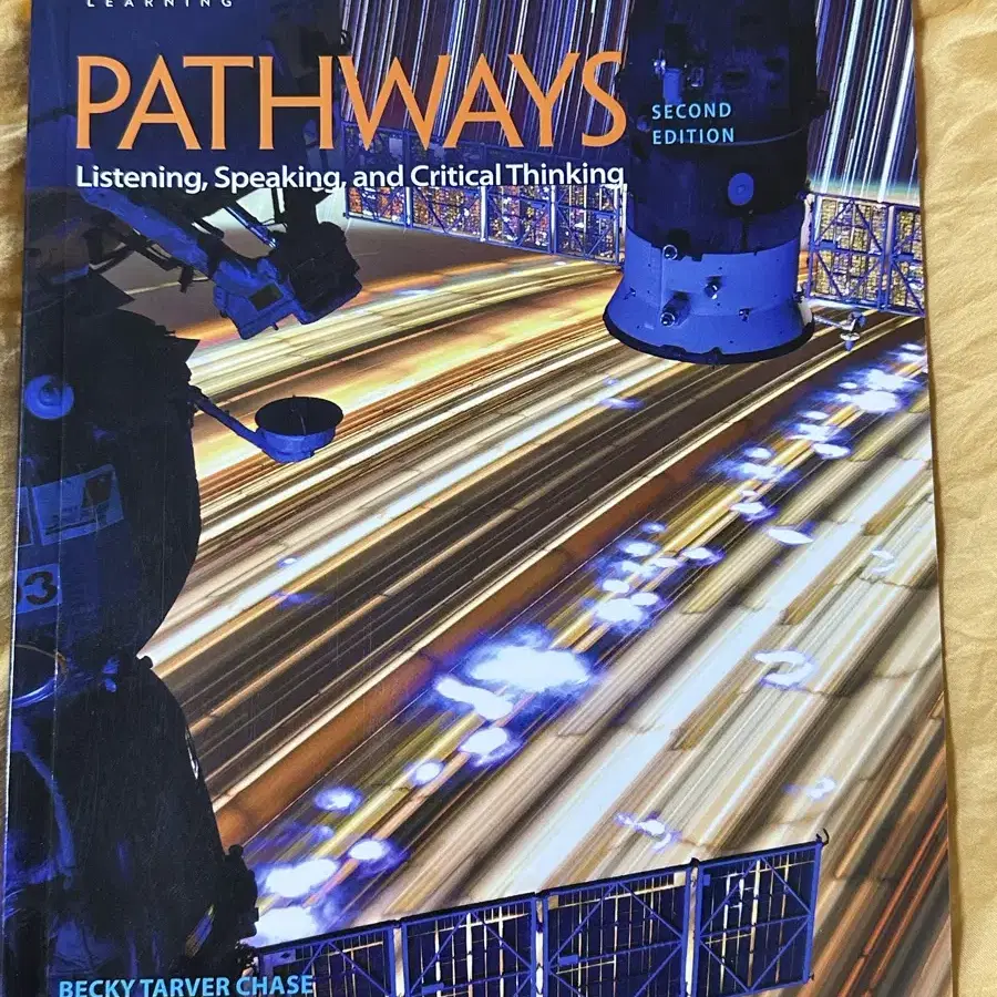 Pathways second edition 대학 교재