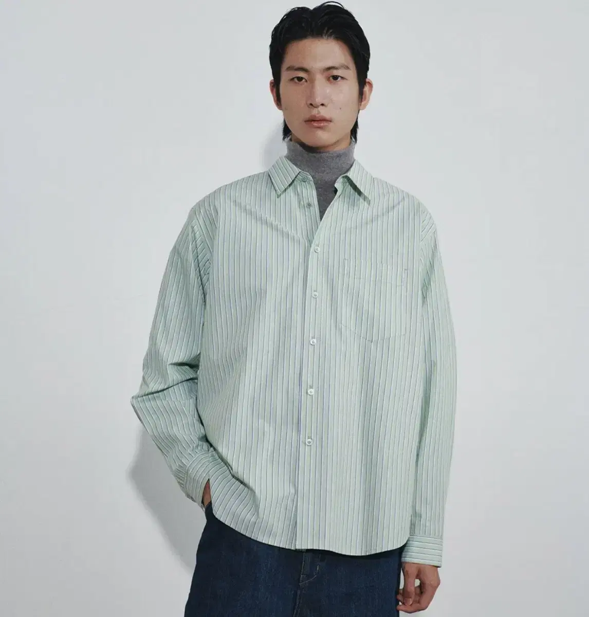 호이테 REGULAR COLLAR COTTON STRIPE SHIRT