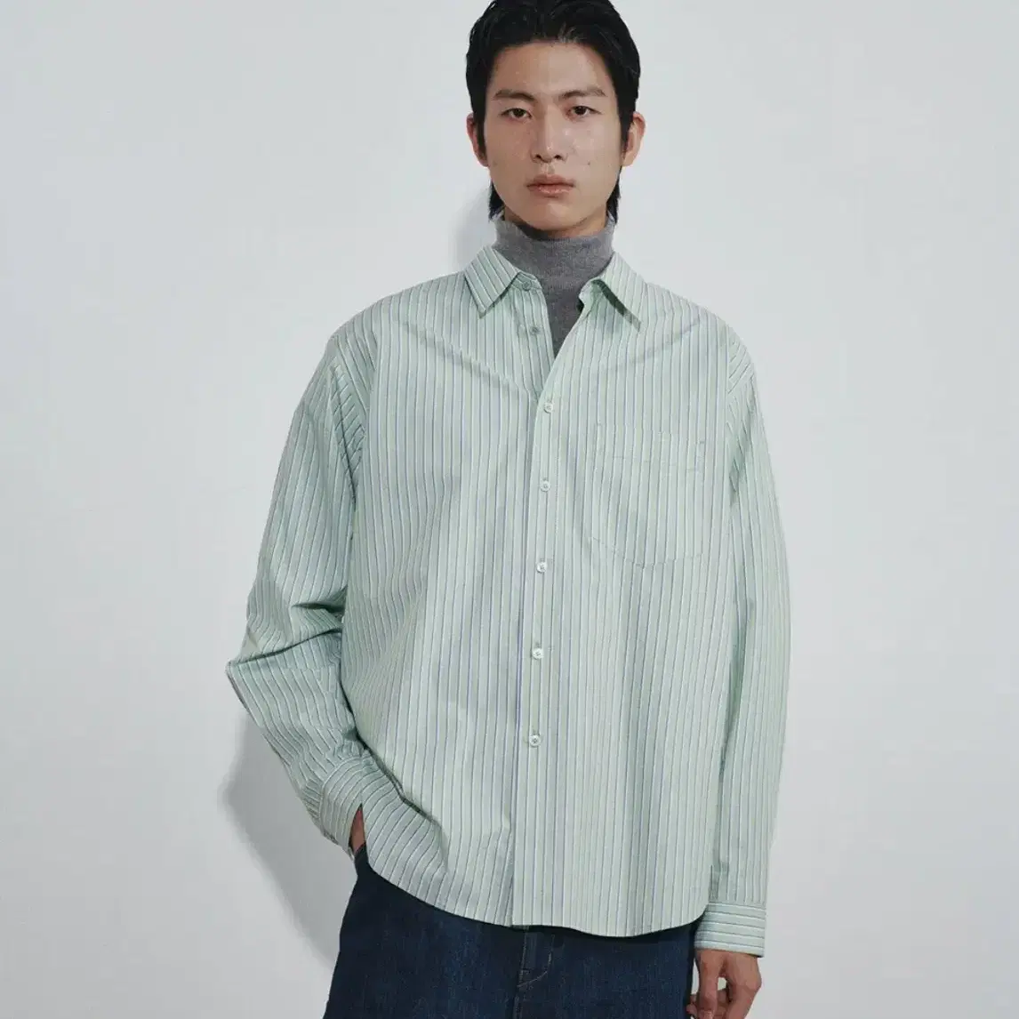 호이테 REGULAR COLLAR COTTON STRIPE SHIRT