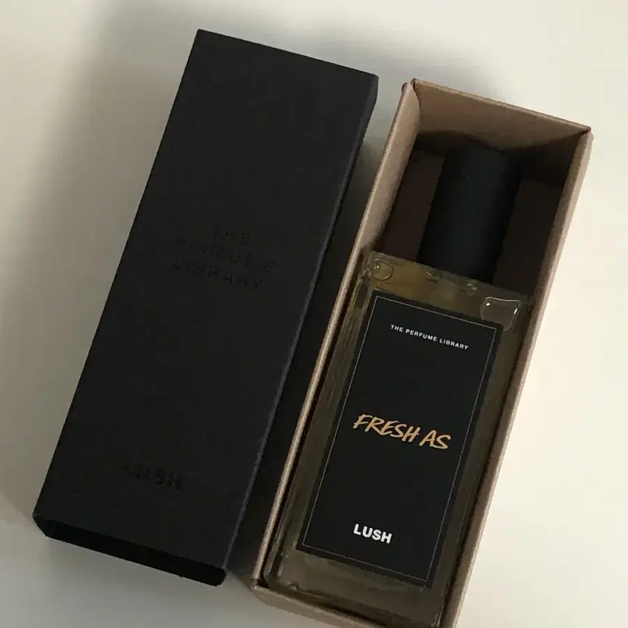 LUSH 러쉬 퍼퓸 프레쉬 애즈 100ml