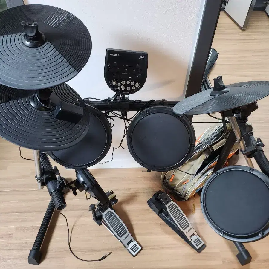 Alesis 전자드럼