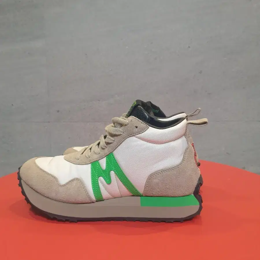 VINER KARHU M-Runner 스니커즈