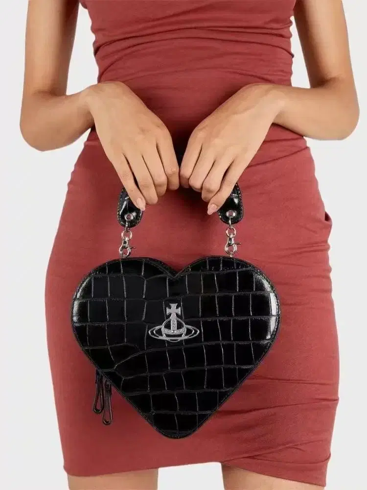 비비안웨스트우드 여성백 가방 소가죽 악어가죽하트 가방 토트백