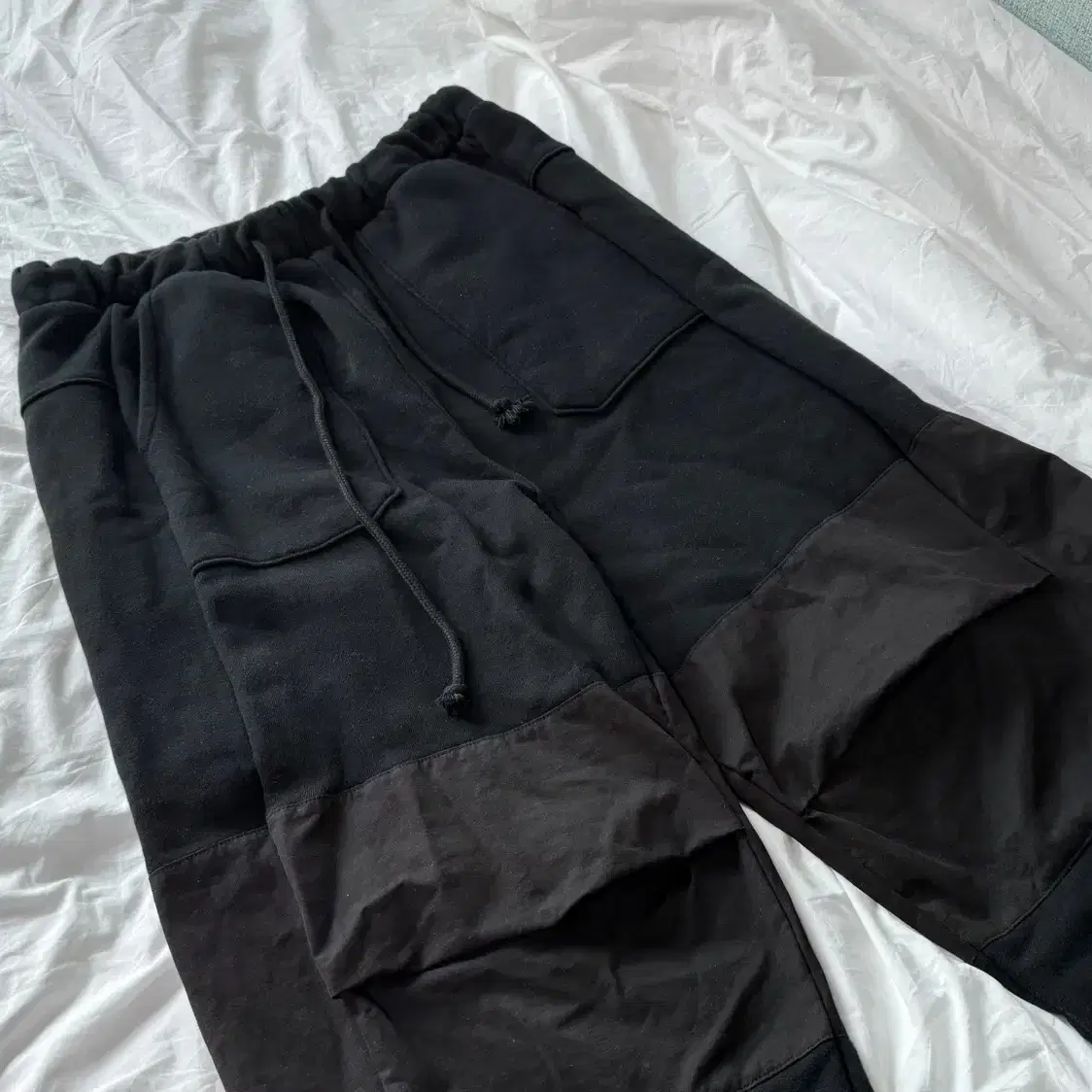 PRT BLANK KNEE MIXED SWEAT PANTS (BLACK)