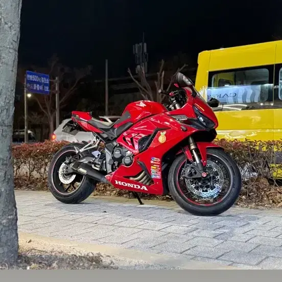 20년식 cbr650r 판매합니다