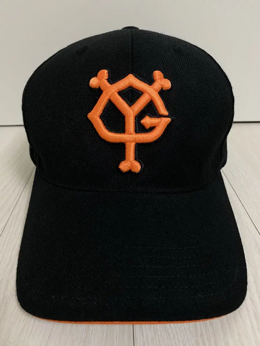 아디다스 YOMIURI GIANTS 벨크로백