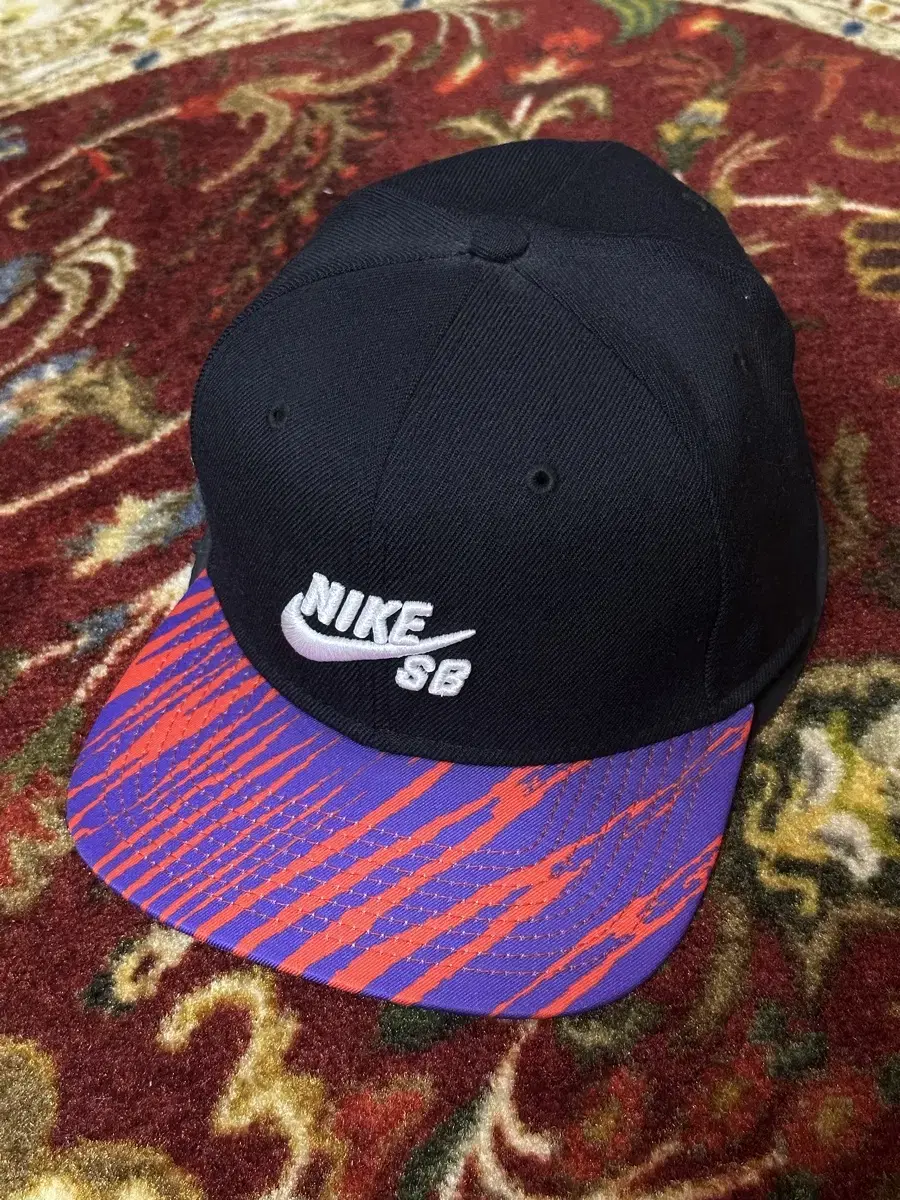 NIKE SB SNAPBACK