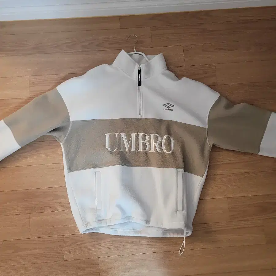 umbro 옷 팝니다