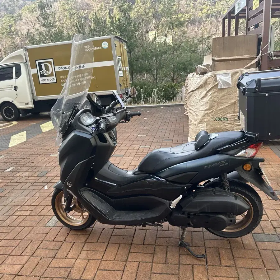 Nmax155 부산,경남 23년식 2만8600km 판매합니다