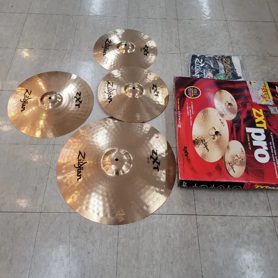 Zildjian zxt pro set 질젼 심벌 세트