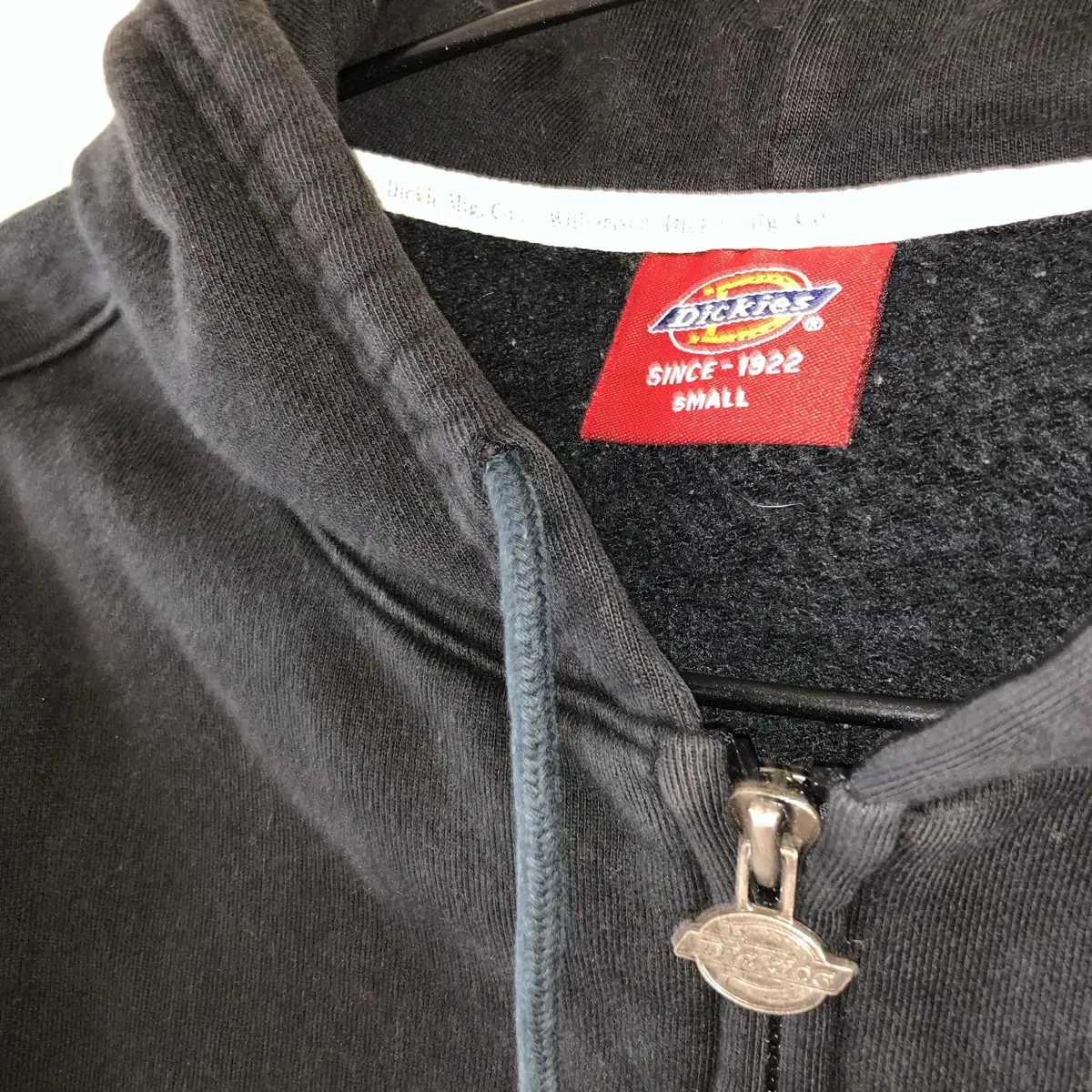 Vintage Dickies black hood zip up