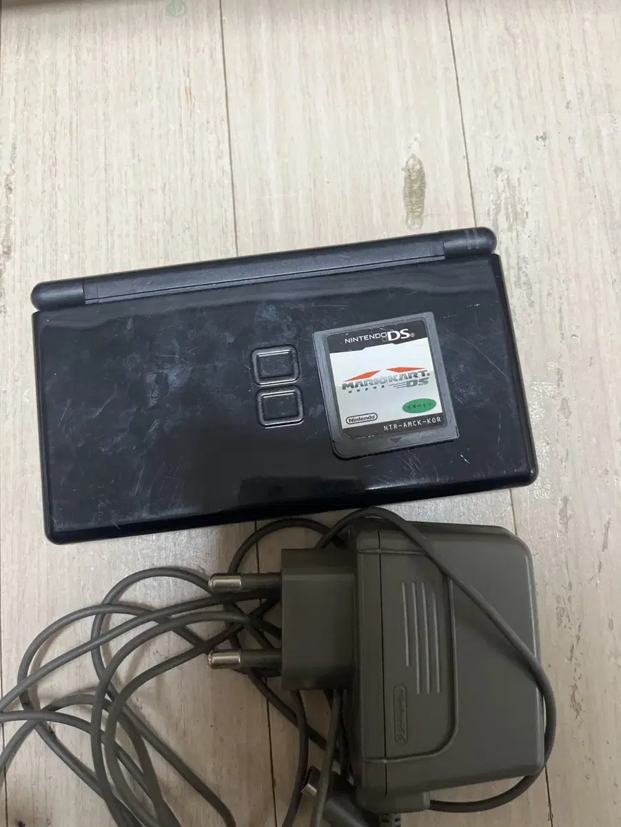 Nintendo DS set (not for sale)