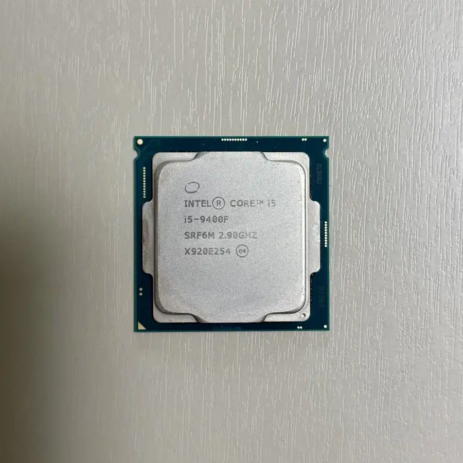 intel i5-9400F