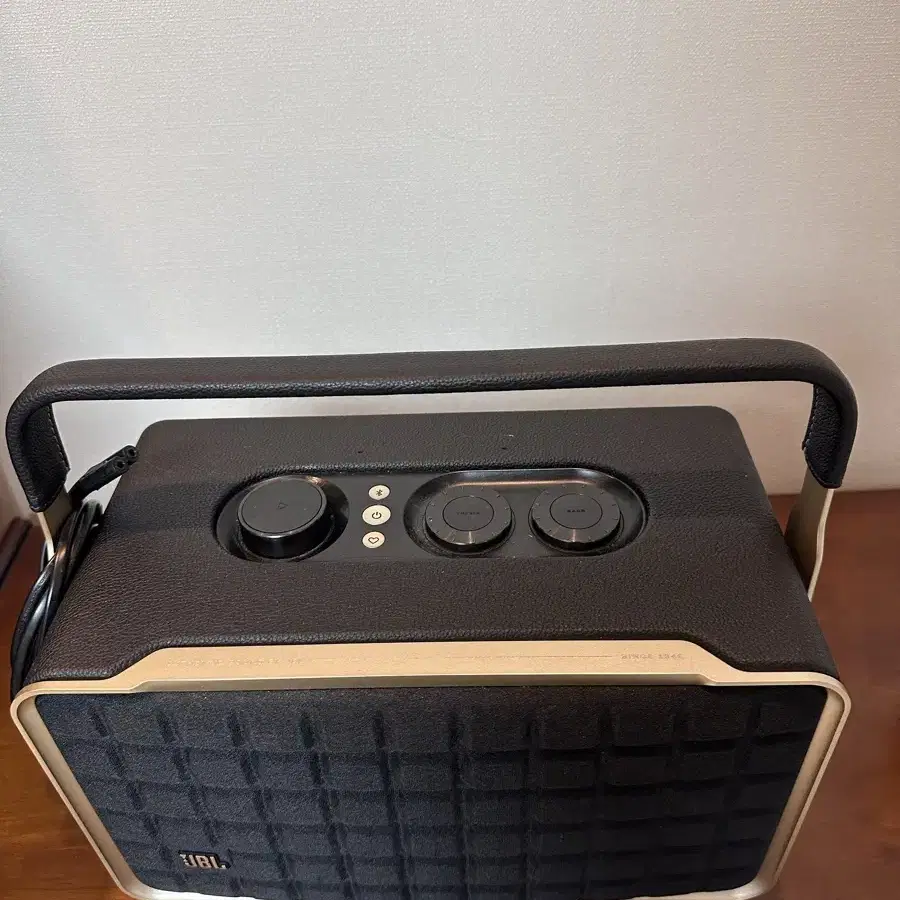 JBL 어센틱 300 스피커 판매