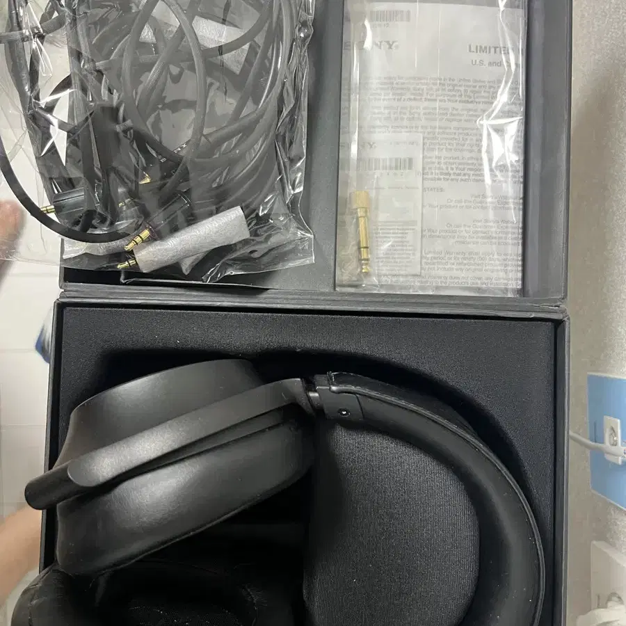 sony mdr-z7m2