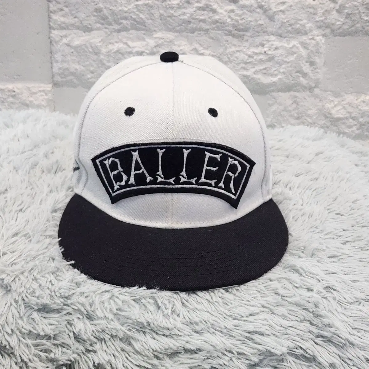 1q-2:BALLER 자수 로고 스냅백