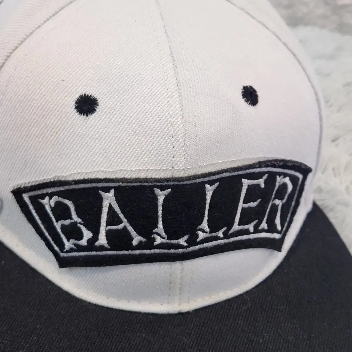 1q-2:BALLER 자수 로고 스냅백