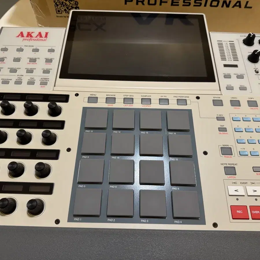 MPC X Se 레트로 에디션