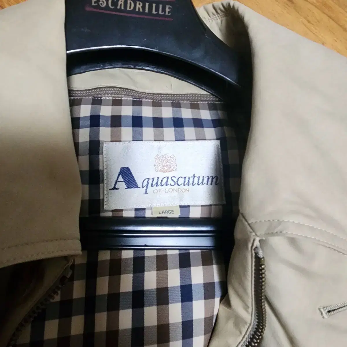 영국 명품브랜드 AQUASCUTUM 클래식 하이넥 트렌치코트 일본생산