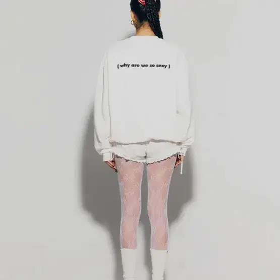 에즈이프캘리 CALIE GURLS SWEATSHIRT WHITE