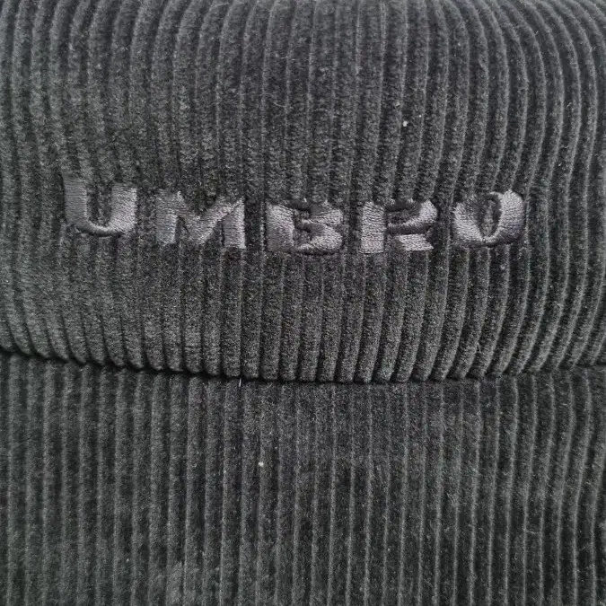 UMBRO 엄브로 코듀로이 숏패딩