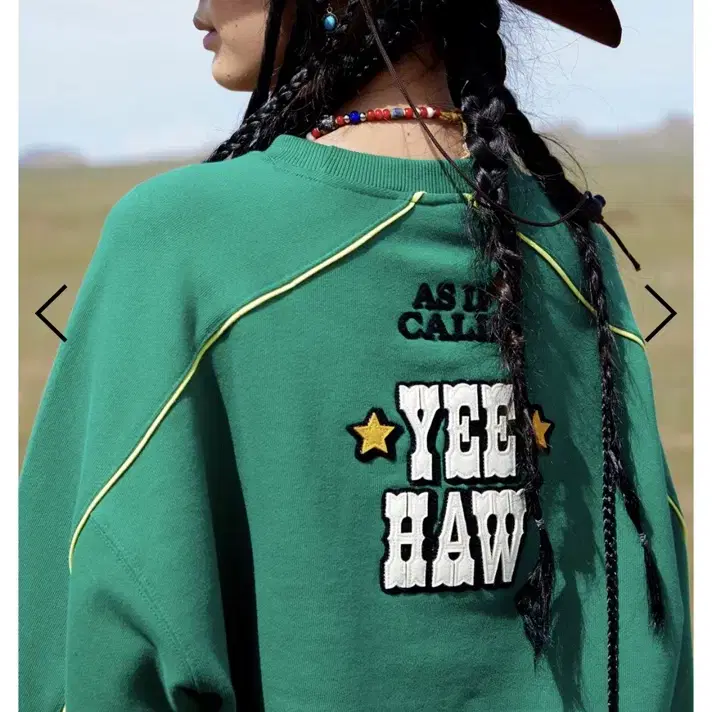 에즈이프캘리 HOWDY PIPING SWEATSHIRT GREEN